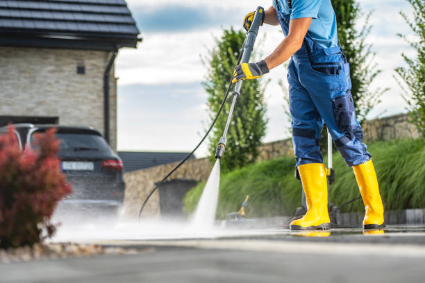 Best Solar Panel Cleaning  in Iron River, MI
